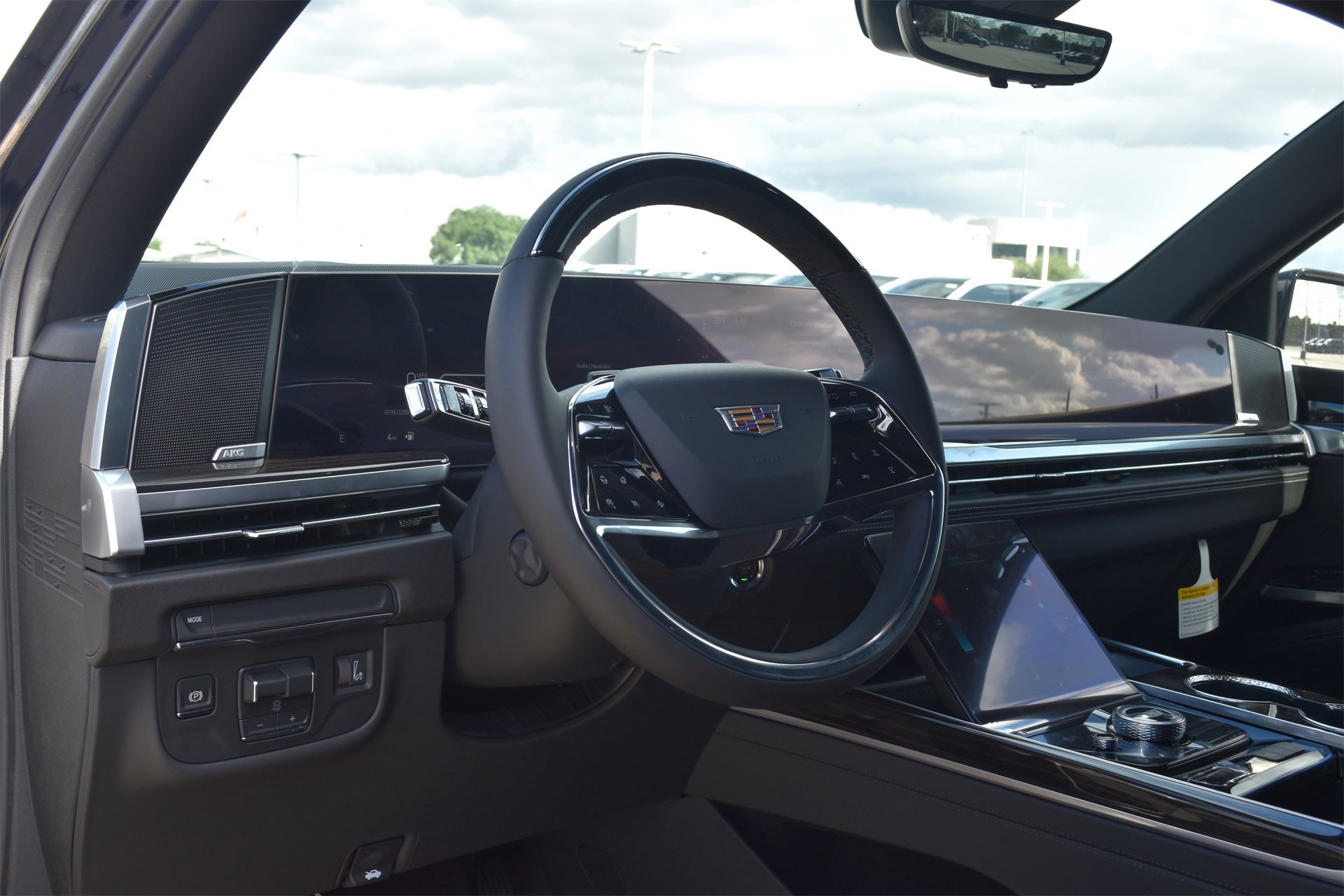 New 2025 Cadillac Escalade Premium Luxury image 17