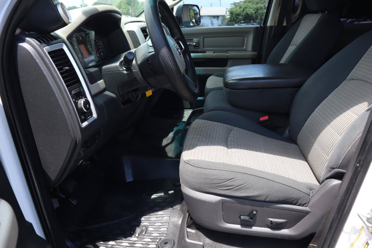 Used 2010 Dodge Ram 3500 Truck SLT w/ Lone Star Regional Package AWD/4WD image 13