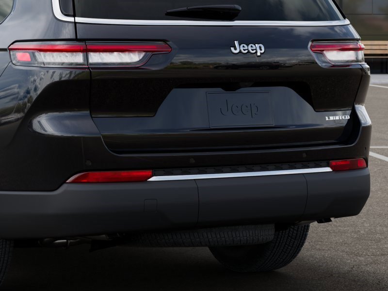New 2025 Jeep Grand Cherokee L Limited image 13