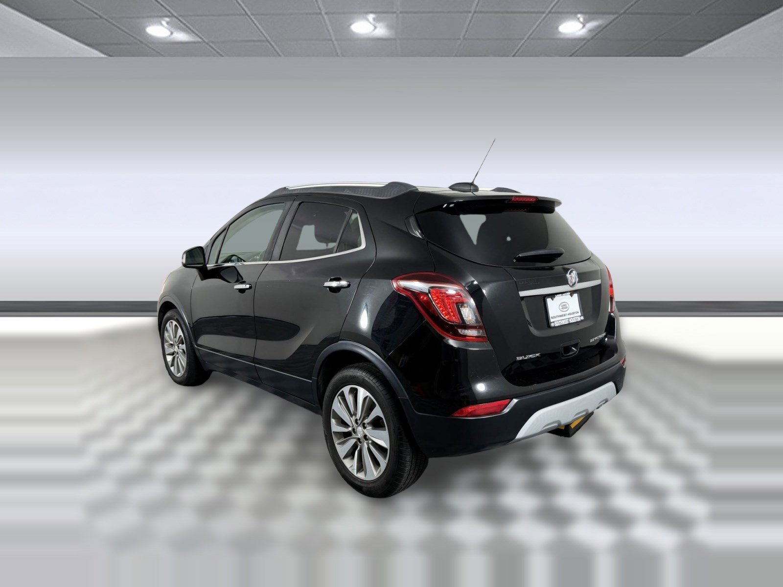 Used 2018 Buick Encore Preferred FWD image 3