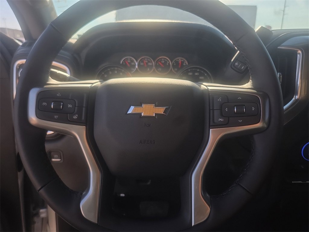 Used 2022 Chevrolet Silverado 1500 LT image 25