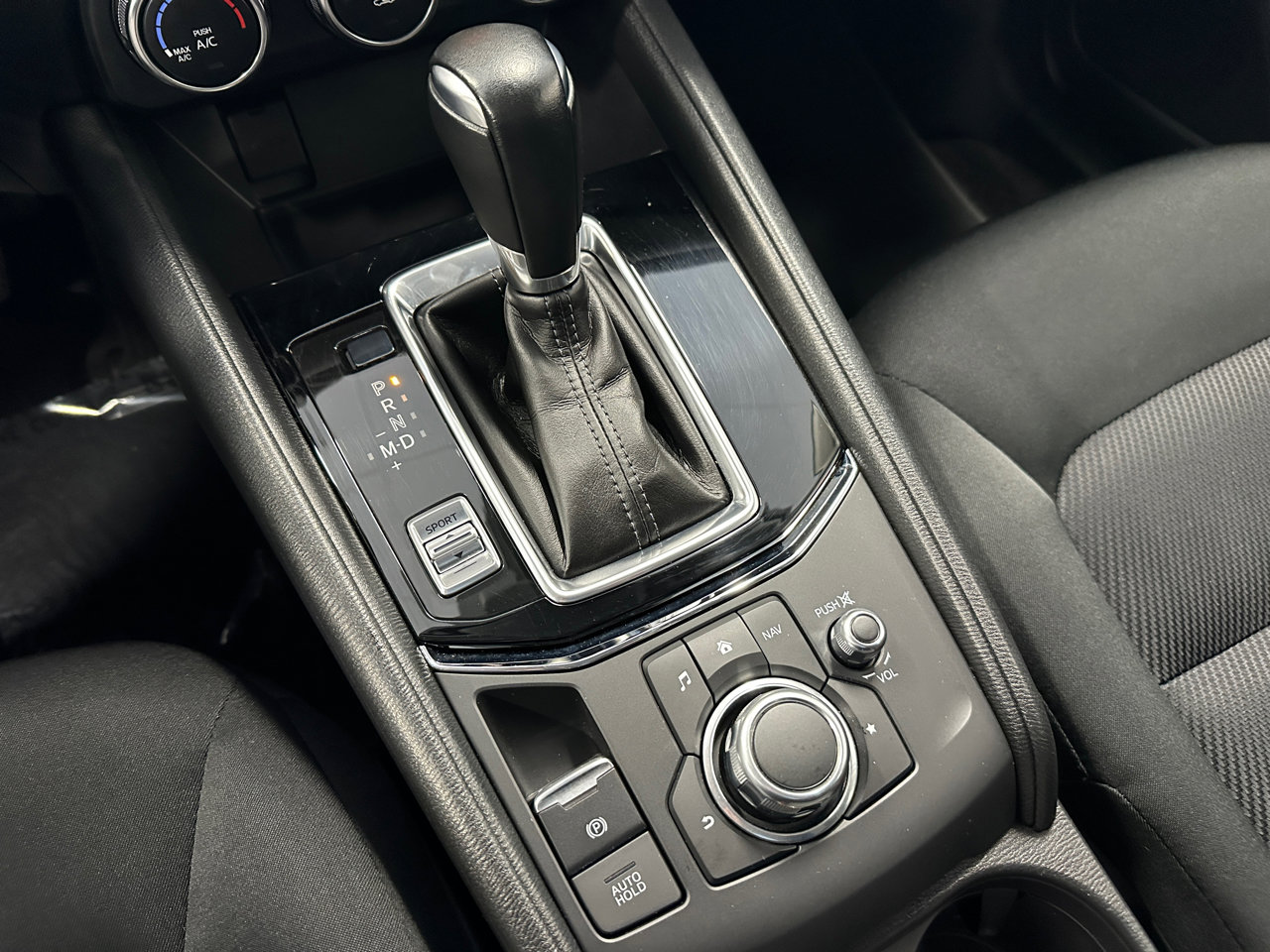 Used 2018 MAZDA CX-5 Sport image 34