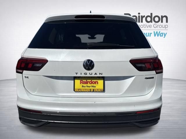 Used 2023 Volkswagen Tiguan SE w/ Panoramic Sunroof Package AWD/4WD image 6