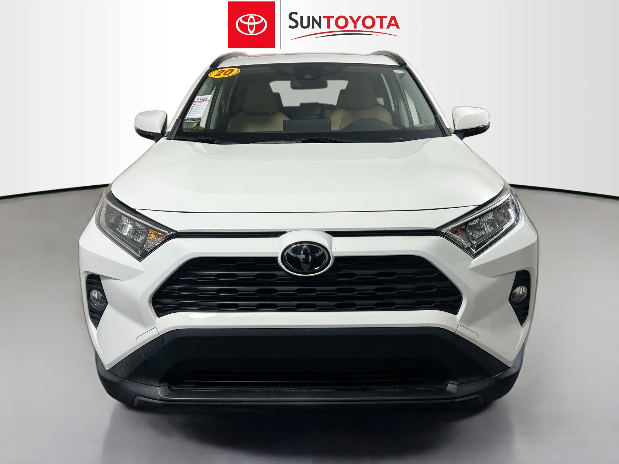 Used 2020 Toyota RAV4 XLE w/ Convenience Package image 10
