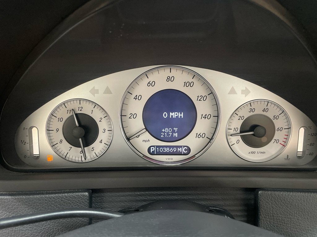 Used 2009 Mercedes-Benz CLK 550 Cabriolet image 28