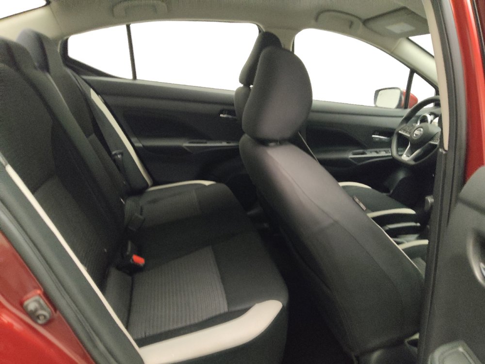 Used 2021 Nissan Versa SV FWD image 19