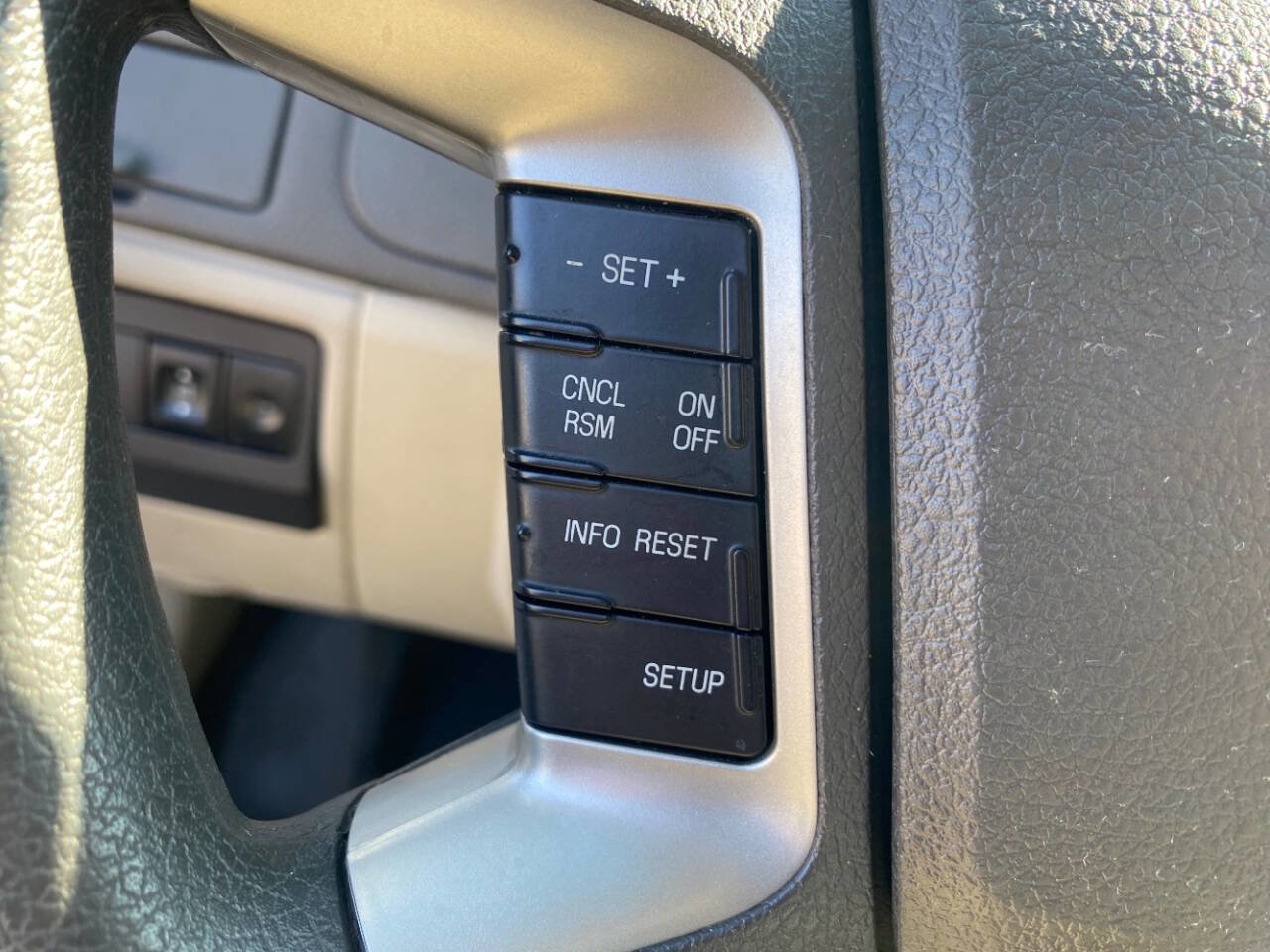 Used 2012 Ford Fusion SE image 26