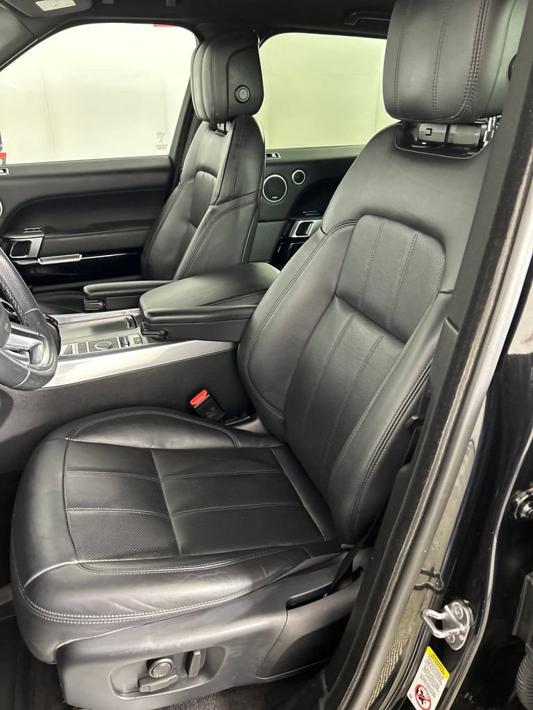 Used 2019 Land Rover Range Rover Sport Supercharged AWD/4WD image 11