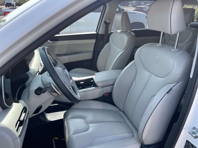 Used 2023 Hyundai Palisade Calligraphy w/ Cargo Package AWD/4WD image 11