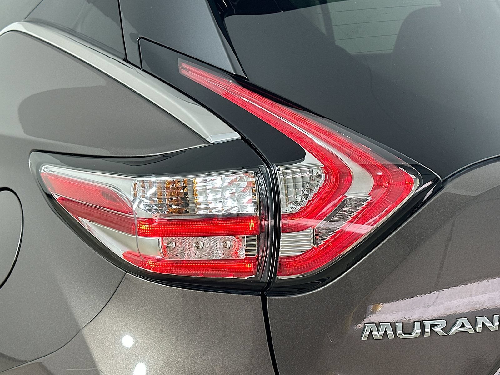 Used 2016 Nissan Murano Platinum w/ Platinum Technology Package AWD/4WD image 12