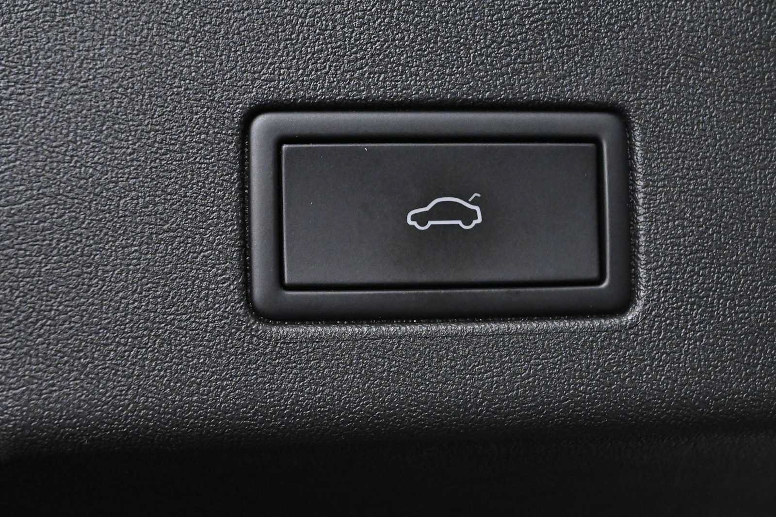 Certified 2024 Volkswagen ID.4 S RWD image 11