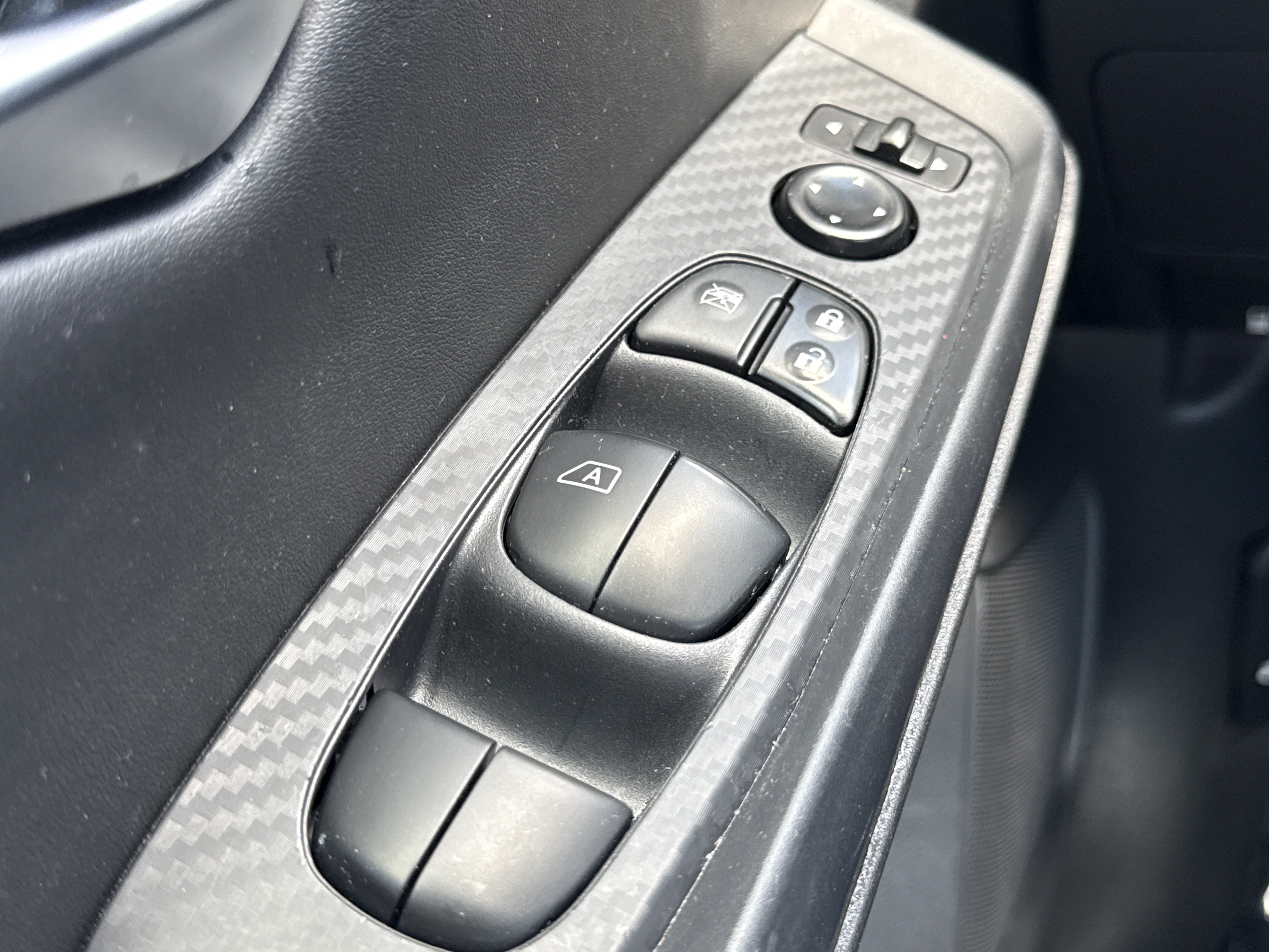 Used 2023 Nissan Sentra SV w/ All-Weather Package FWD image 28