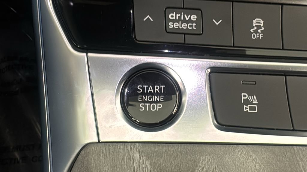 Used 2024 Audi A6 Premium Plus image 22