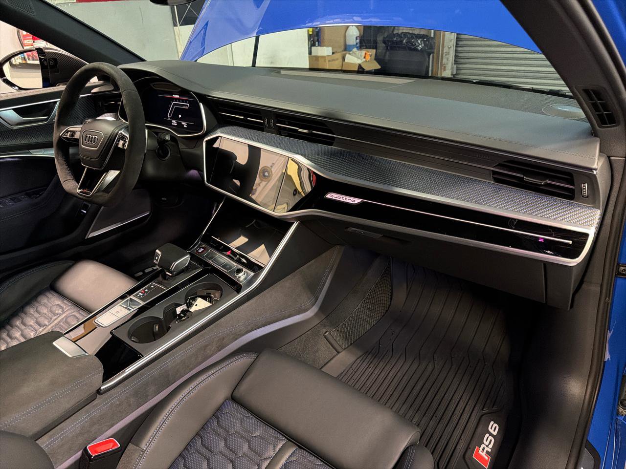 Used 2025 Audi RS 6 performance image 19