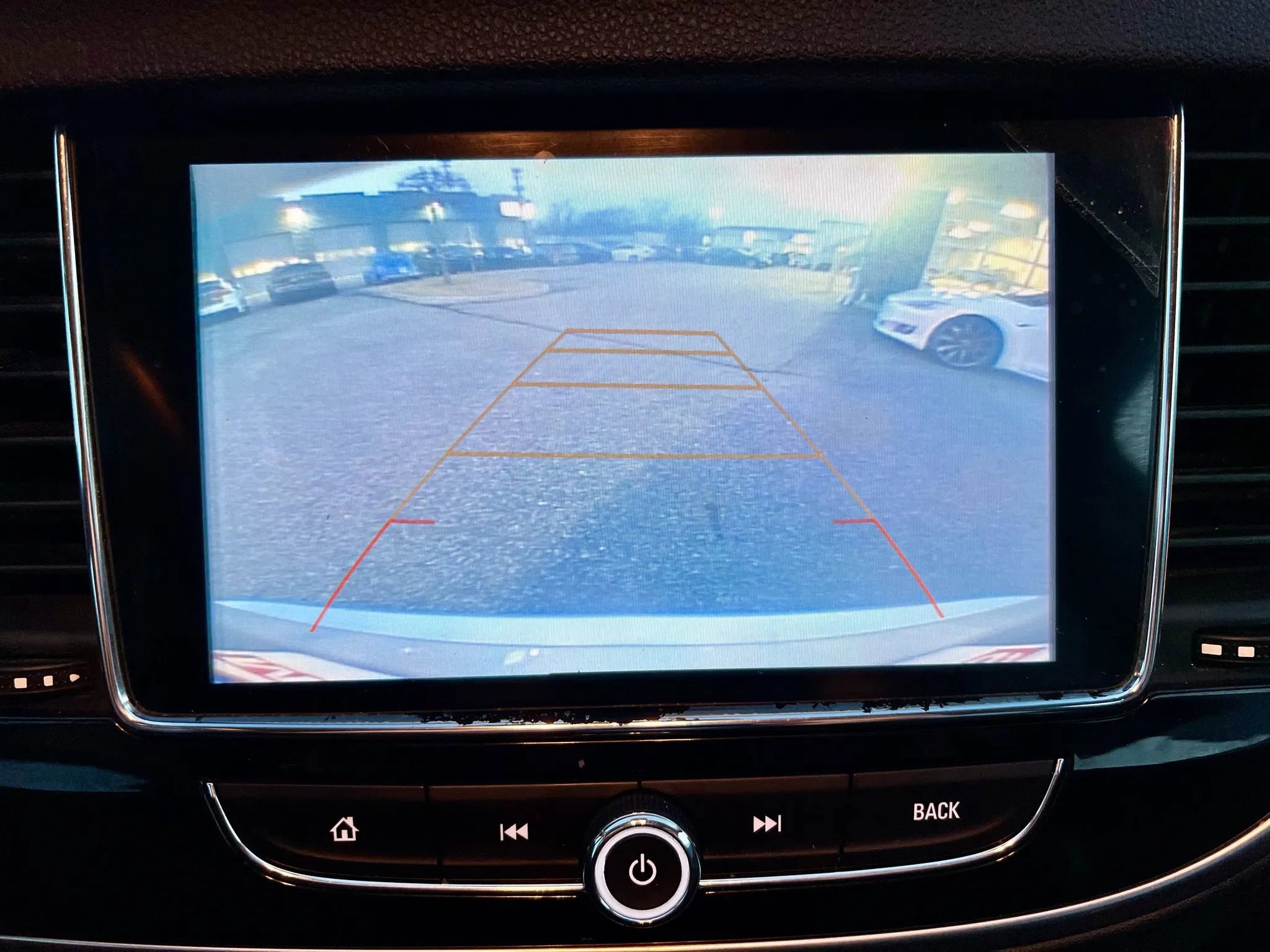 Used 2021 Buick Encore Preferred image 23