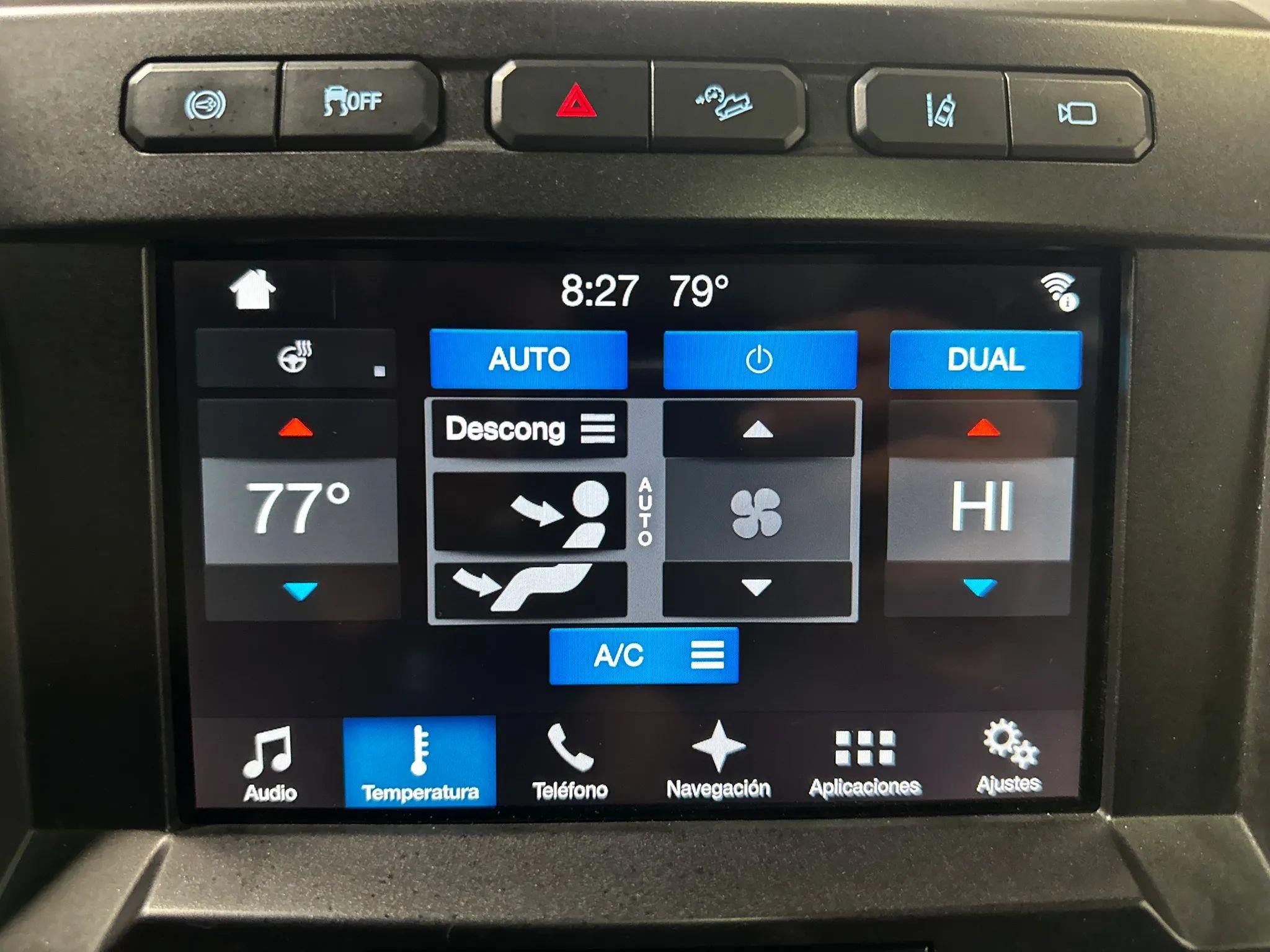 Used 2017 Ford F250 Lariat w/ Lariat Ultimate Package AWD/4WD image 37