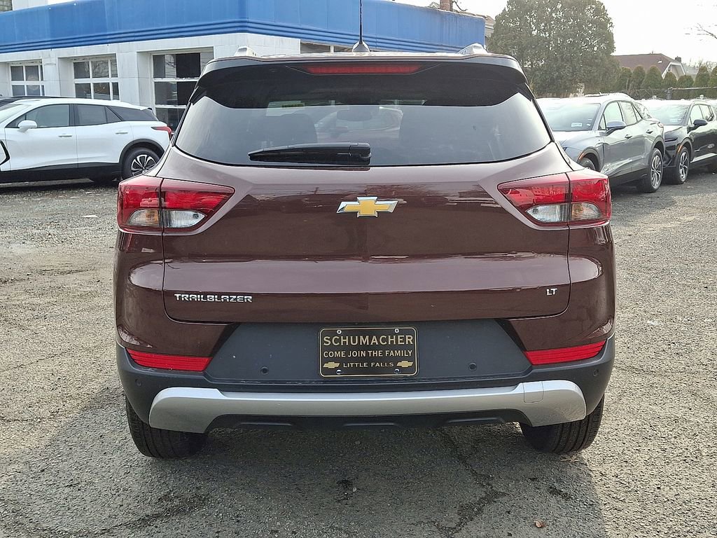 Used 2023 Chevrolet TrailBlazer LT w/ Convenience Package image 6