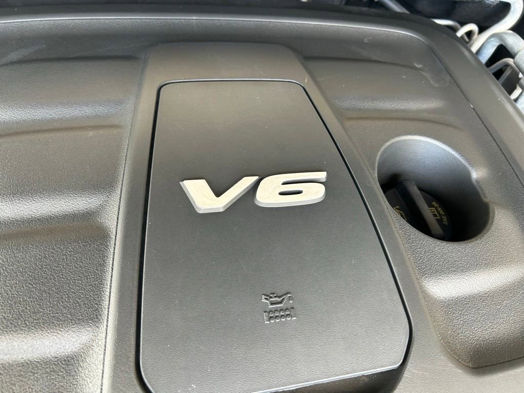 Used 2017 Dodge Durango GT w/ Nav & Power Liftgate Group RWD image 12
