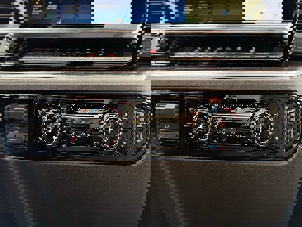 New 2026 Chevrolet Silverado 1500 RST w/ RST Select Package image 18