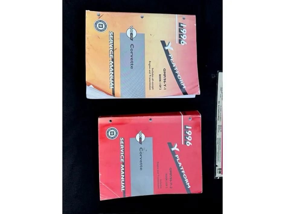 Used 1996 Chevrolet Corvette Coupe image 19