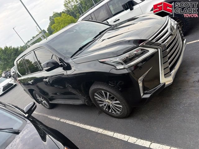 Used 2016 Lexus LX 570 4WD w/ Luxury Package