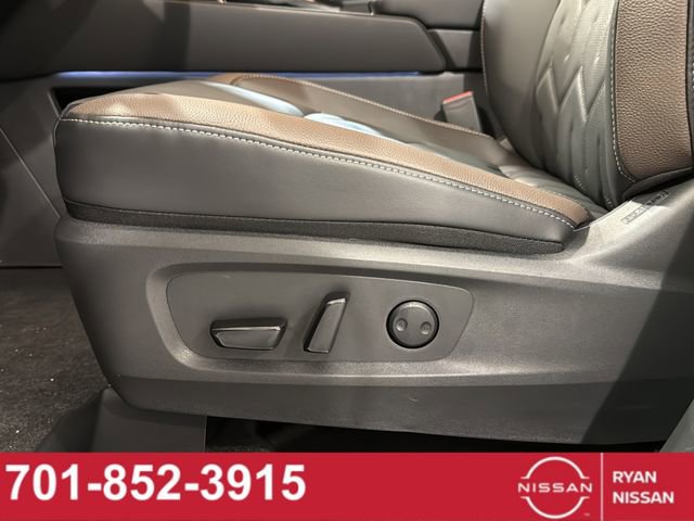 New 2026 Nissan Pathfinder Platinum image 36