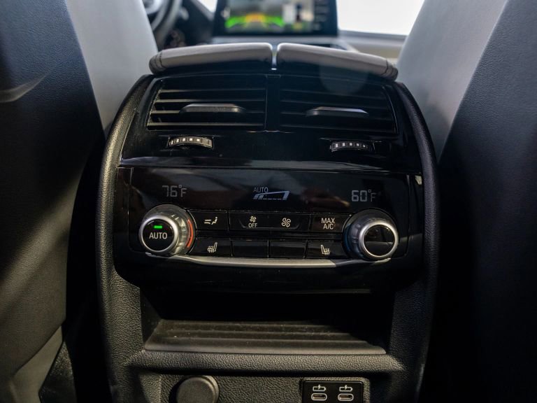 Used 2023 BMW M5 w/ Competition Package image 40