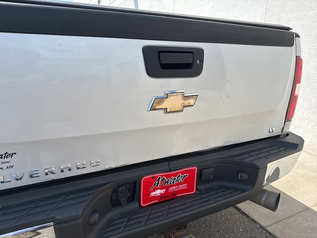 Used 2010 Chevrolet Silverado 2500 LT w/ Exterior Plus Package AWD/4WD image 25