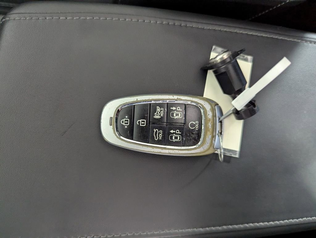 Certified 2022 Hyundai Sonata Limited FWD image 28