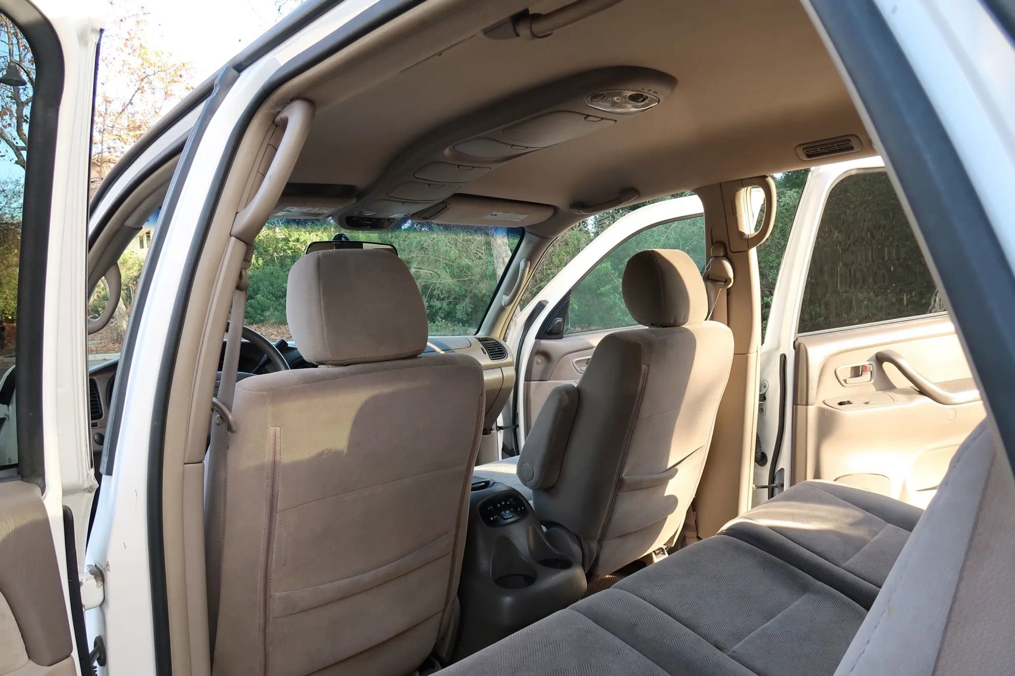 Used 2006 Toyota Sequoia SR5 RWD image 17