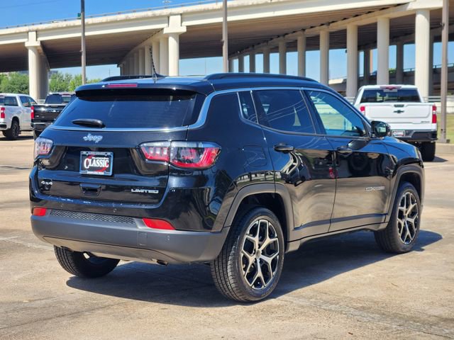 Used 2025 Jeep Compass Limited image 7
