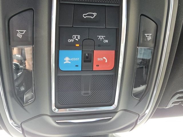 Used 2024 Jeep Wagoneer Series II w/ Flexible Seating Group image 54