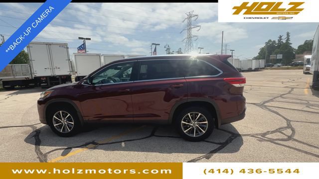 Used 2019 Toyota Highlander XLE AWD/4WD image 5