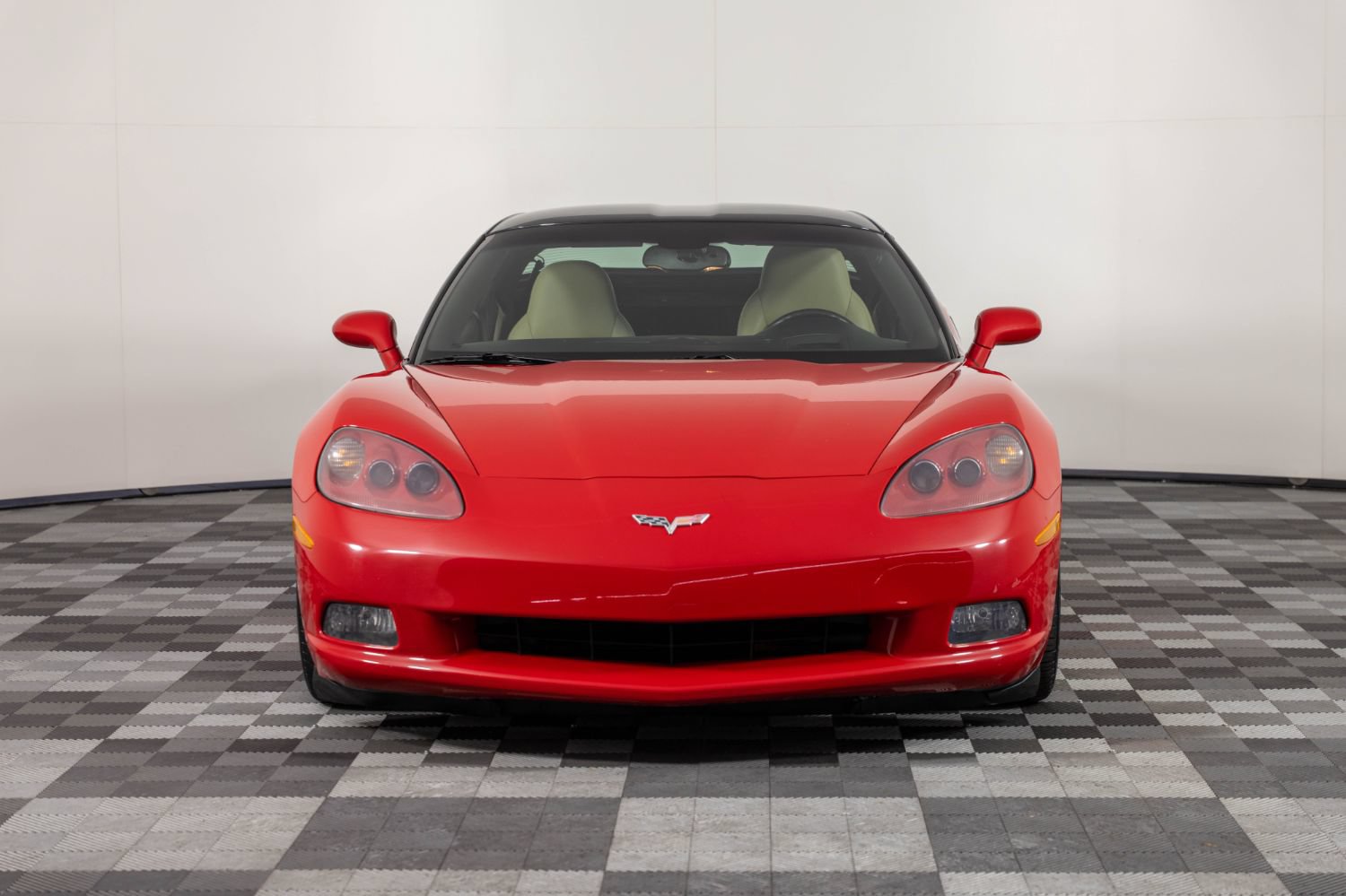 Used 2008 Chevrolet Corvette Coupe w/ Preferred Equipment Group RWD image 12