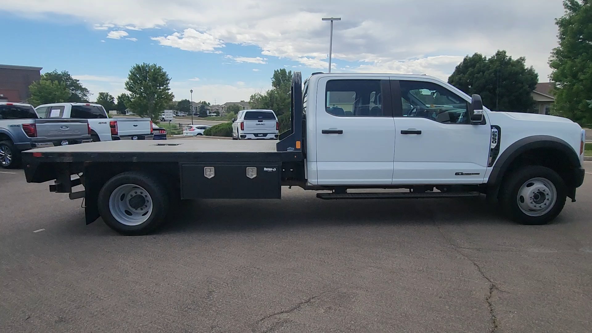 Used 2024 Ford F550 4x4 Crew Cab Super Duty image 11