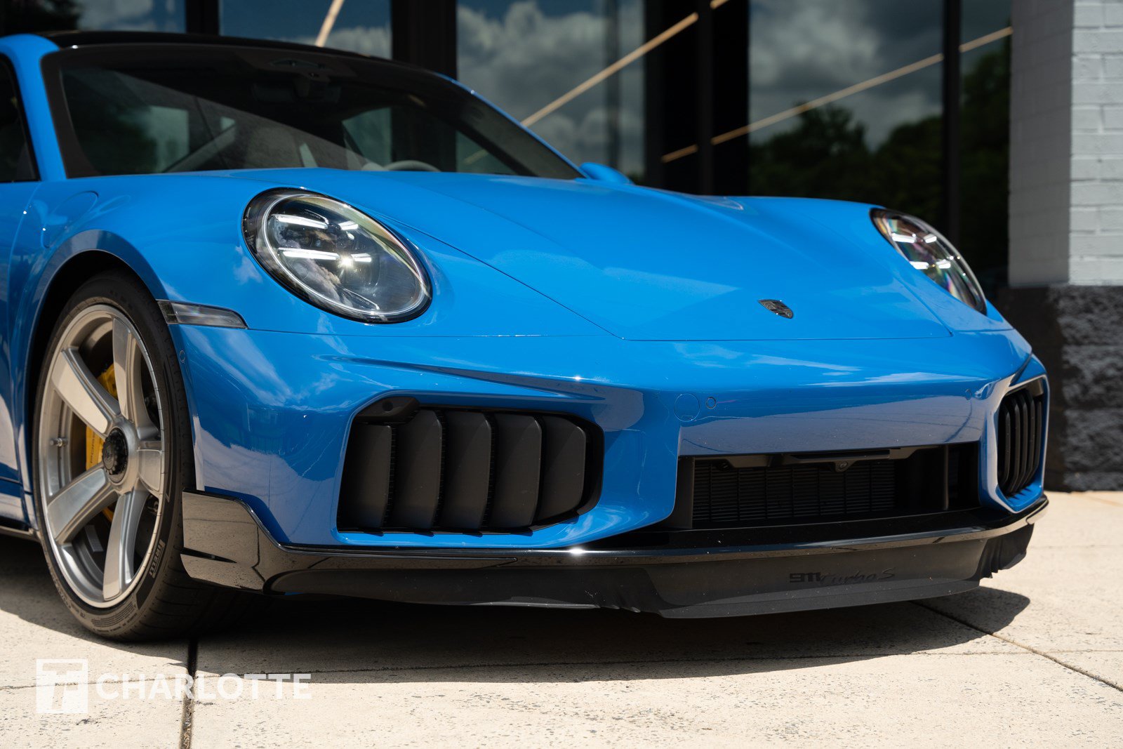 Used 2026 Porsche 911 Turbo S AWD/4WD image 3
