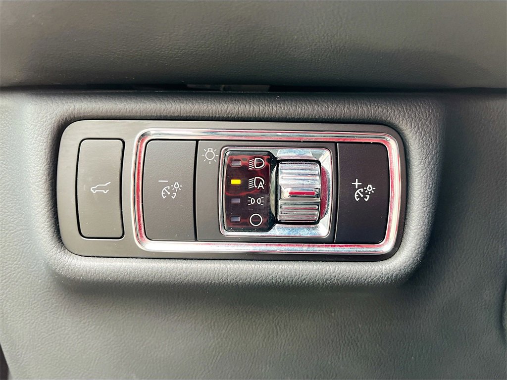 Used 2025 Lincoln Aviator Reserve w/ Equipment Group 201A image 10