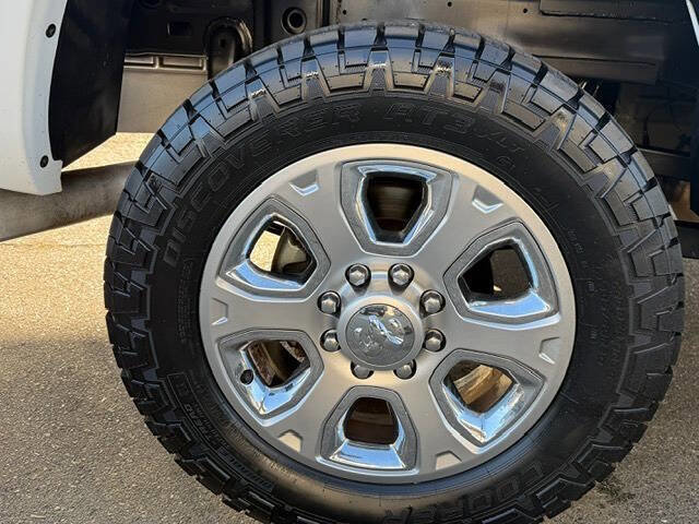Used 2015 RAM 2500 Limited AWD/4WD image 77