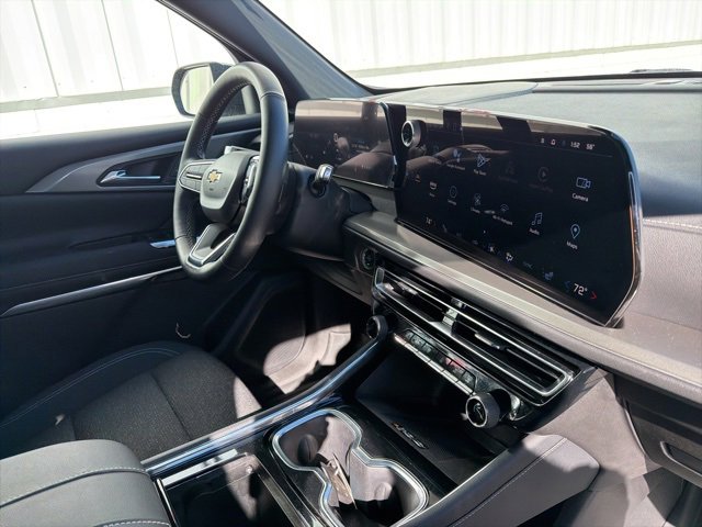 Used 2024 Chevrolet Traverse LT image 38