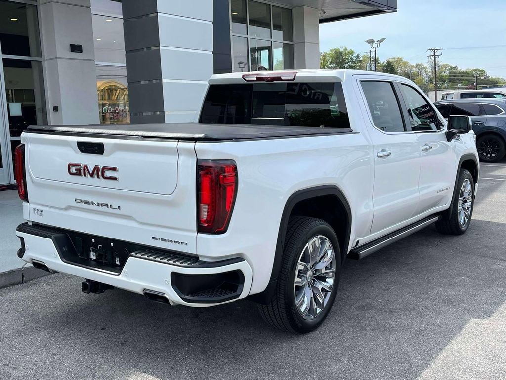 Used 2023 GMC Sierra 1500 Denali w/ Denali Reserve Package AWD/4WD image 3