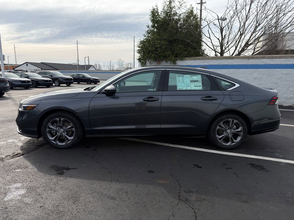 Used 2026 Honda Accord EX-L image 2