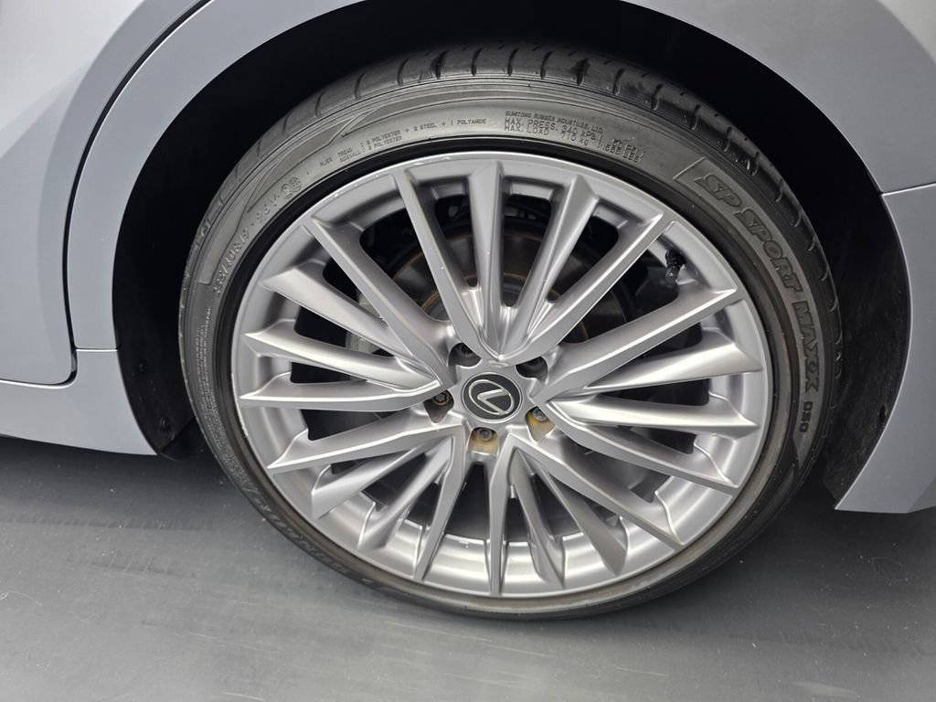 Used 2023 Lexus IS 300 w/ Premium Package RWD image 17