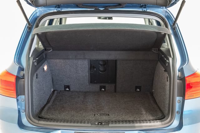 Used 2018 Volkswagen Tiguan Limited w/ Premium Package AWD/4WD image 33