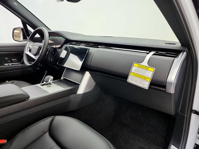 New 2026 Land Rover Range Rover SE AWD/4WD image 17