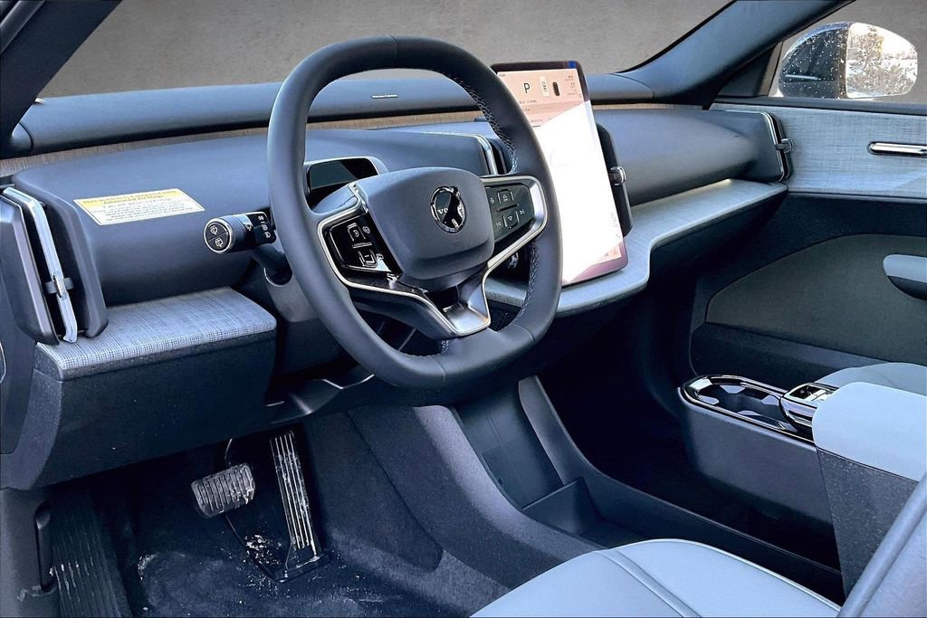 New 2026 Volvo EX30 Cross Country Ultra w/ Protection Package image 7