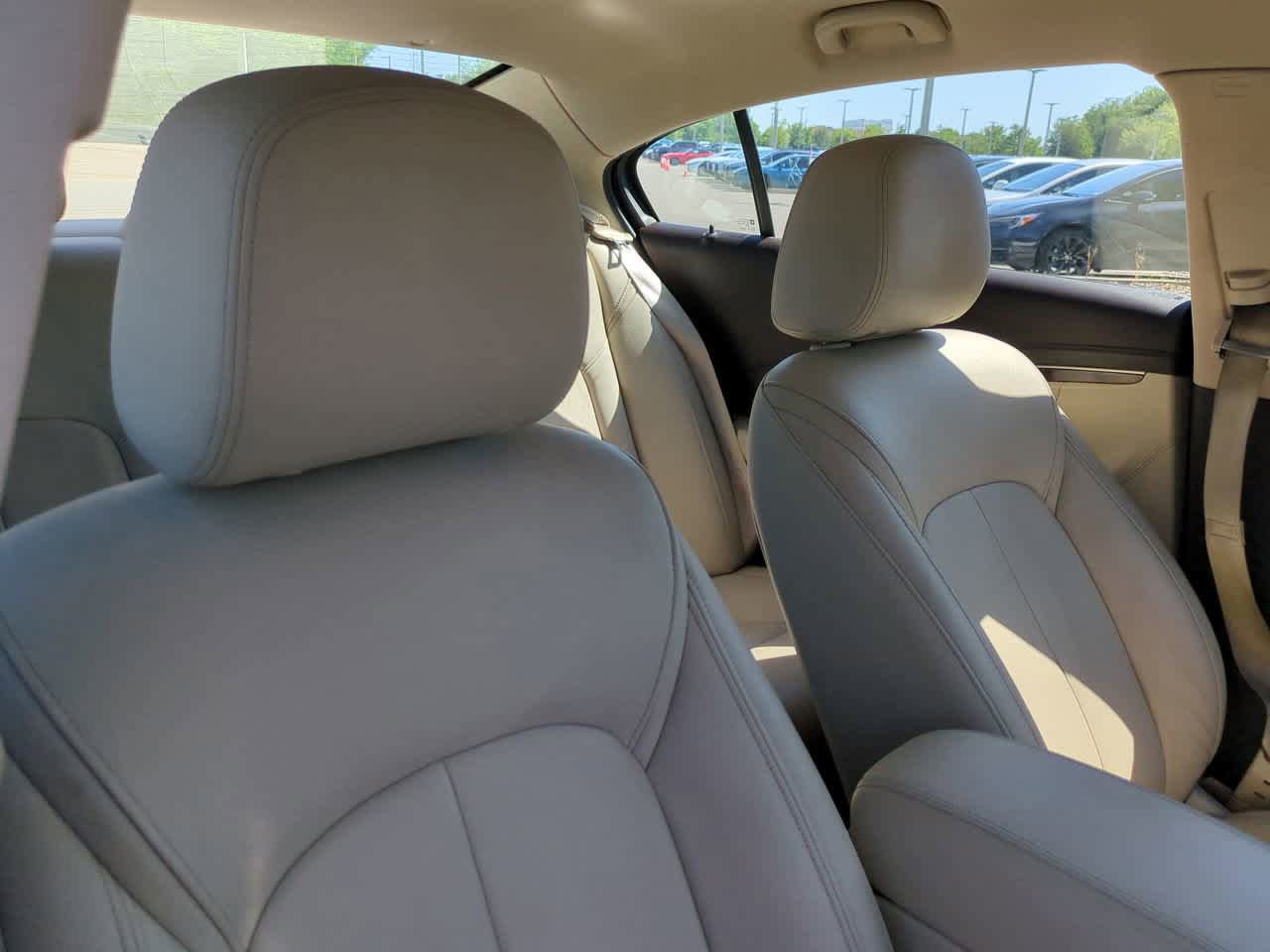 Used 2016 Buick LaCrosse Leather FWD image 7
