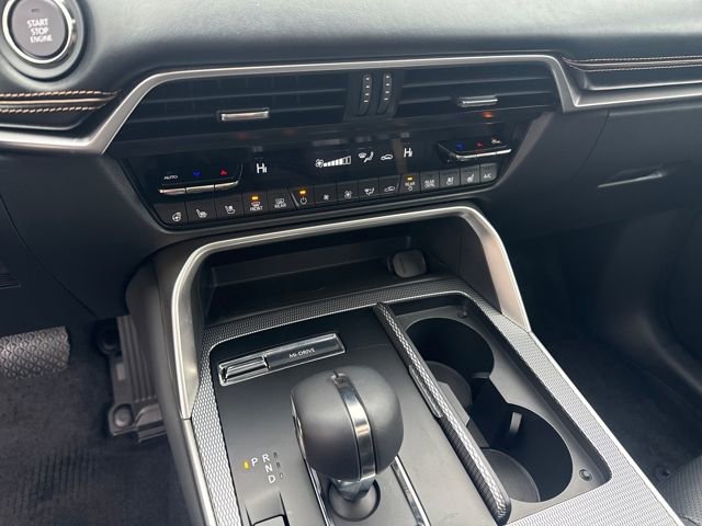 Used 2025 MAZDA CX-70 3.3 Turbo S w/ Premium Package image 17