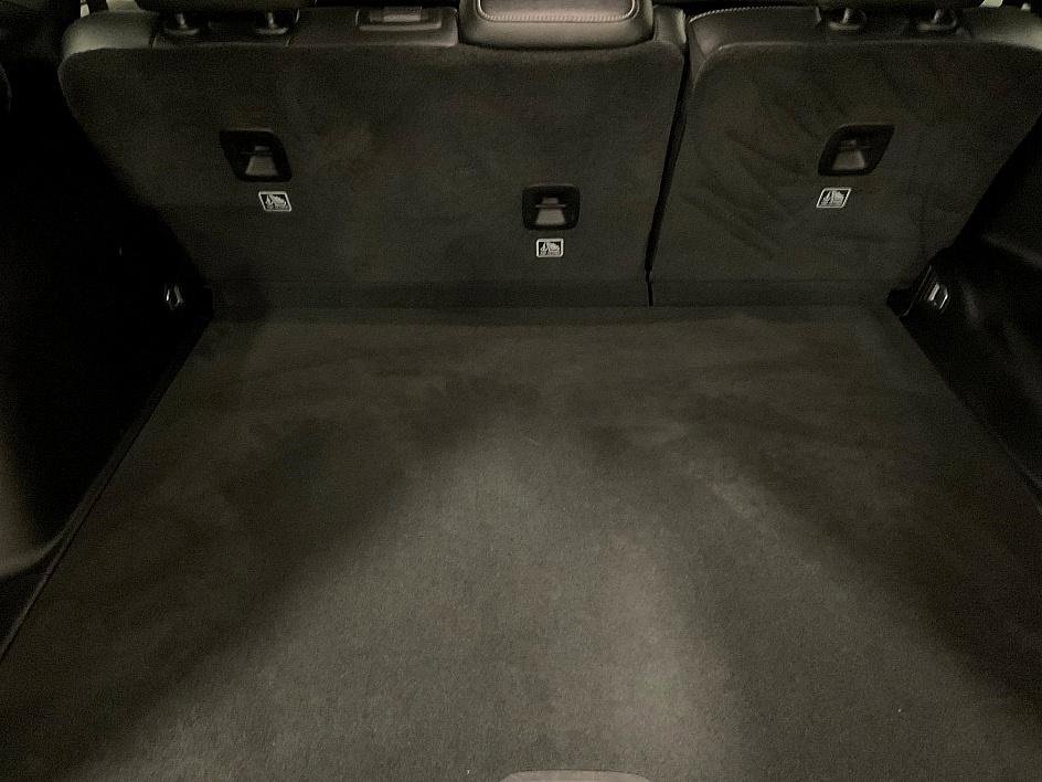 Used 2023 Jeep Grand Cherokee Altitude image 15