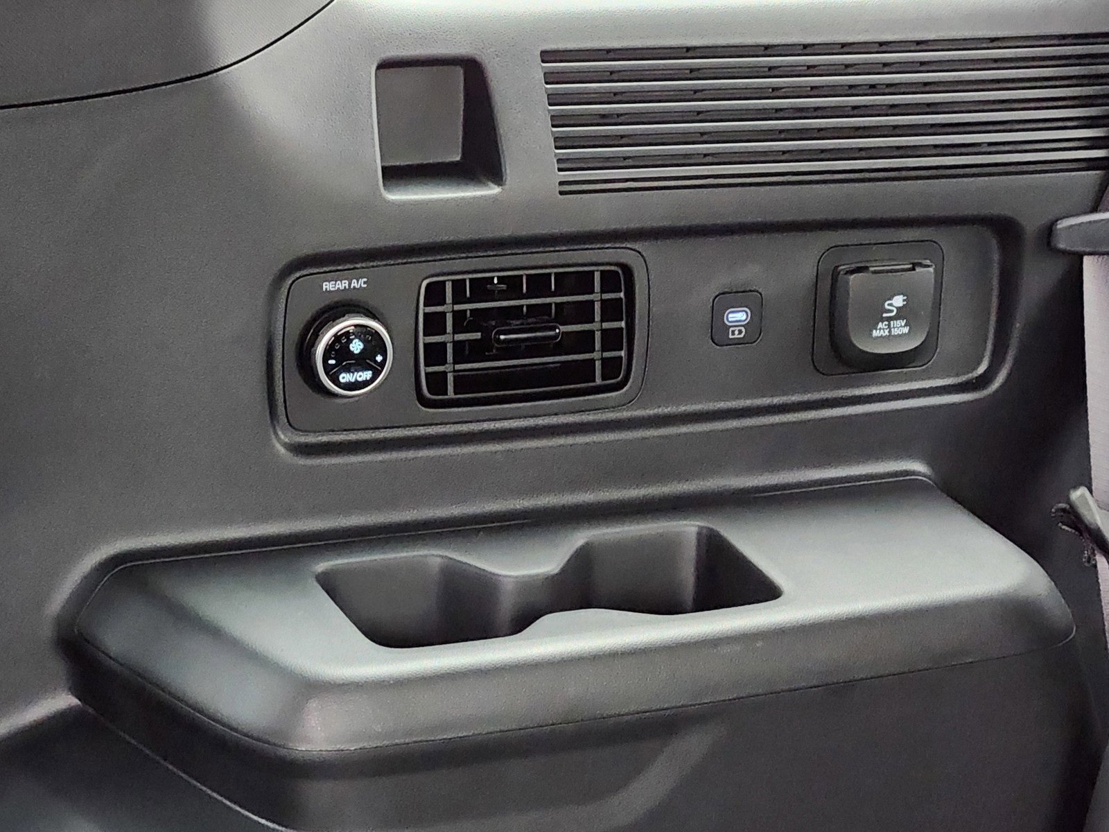 New 2026 Hyundai Santa Fe Calligraphy image 17