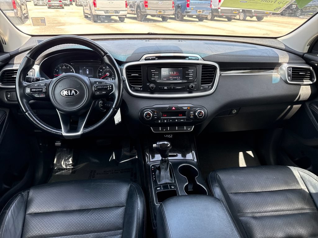 Used 2016 Kia Sorento EX FWD image 6